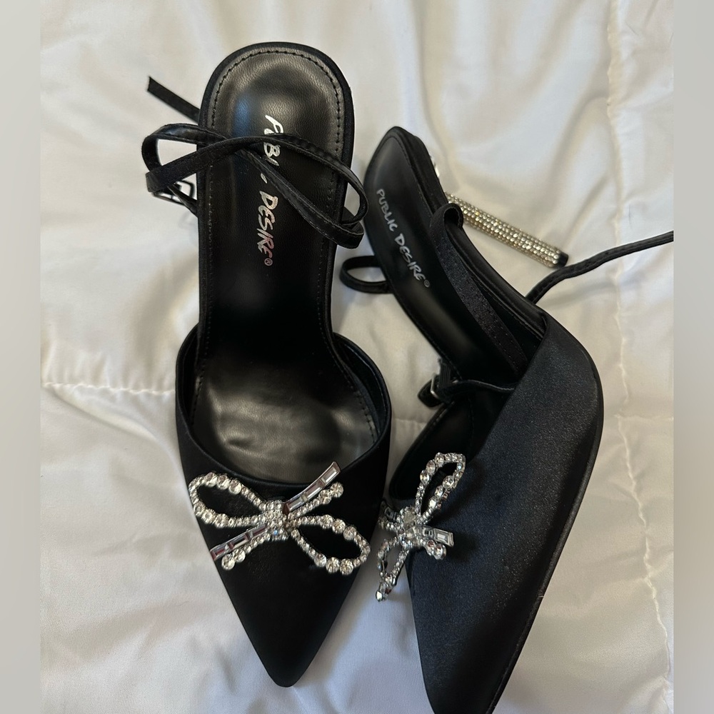 Black Satin Women's Shoes with Rhinestone Bow